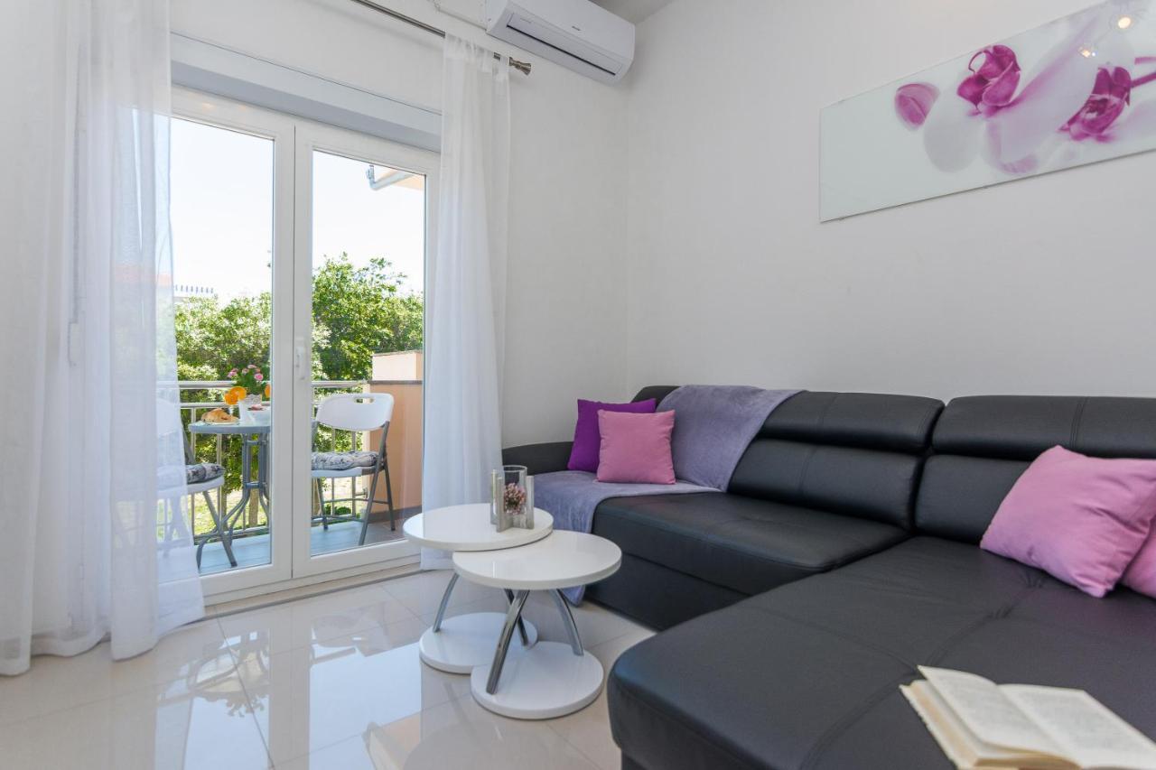 Apartments Marko Sukosan Bagian luar foto
